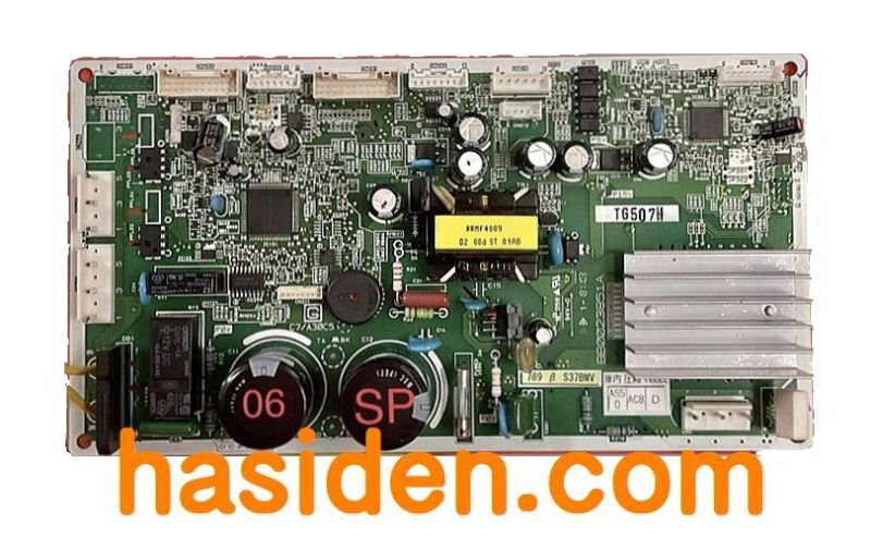 R-C5700 日立 冷蔵庫 制御基板 エラー 点滅 4回 12回 14回 基盤 R-C5200日立冷蔵庫が鍵マーク点滅14回で壊れ、なおる | 絶賛！み